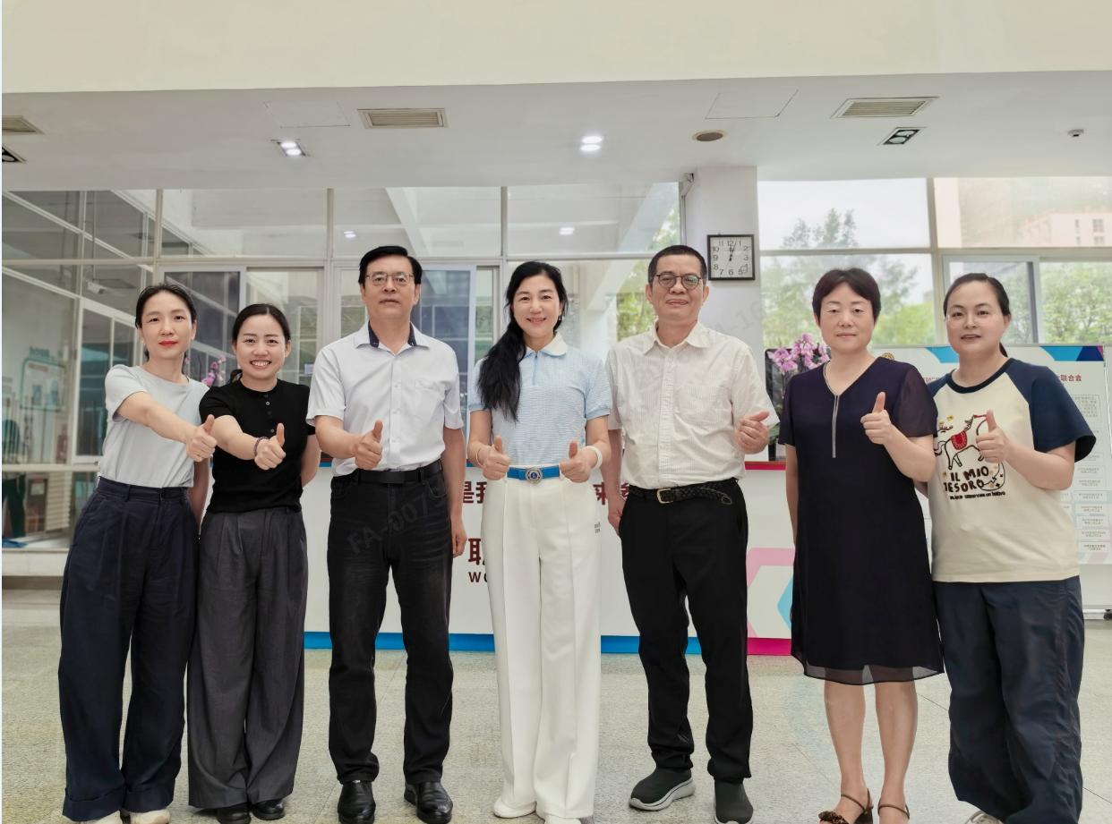 深圳市嘉园公益基金会第三届理事会第十次会议顺利召开-02 深圳市嘉园公益基金会第三届理事会第十次会议顺利召开-02